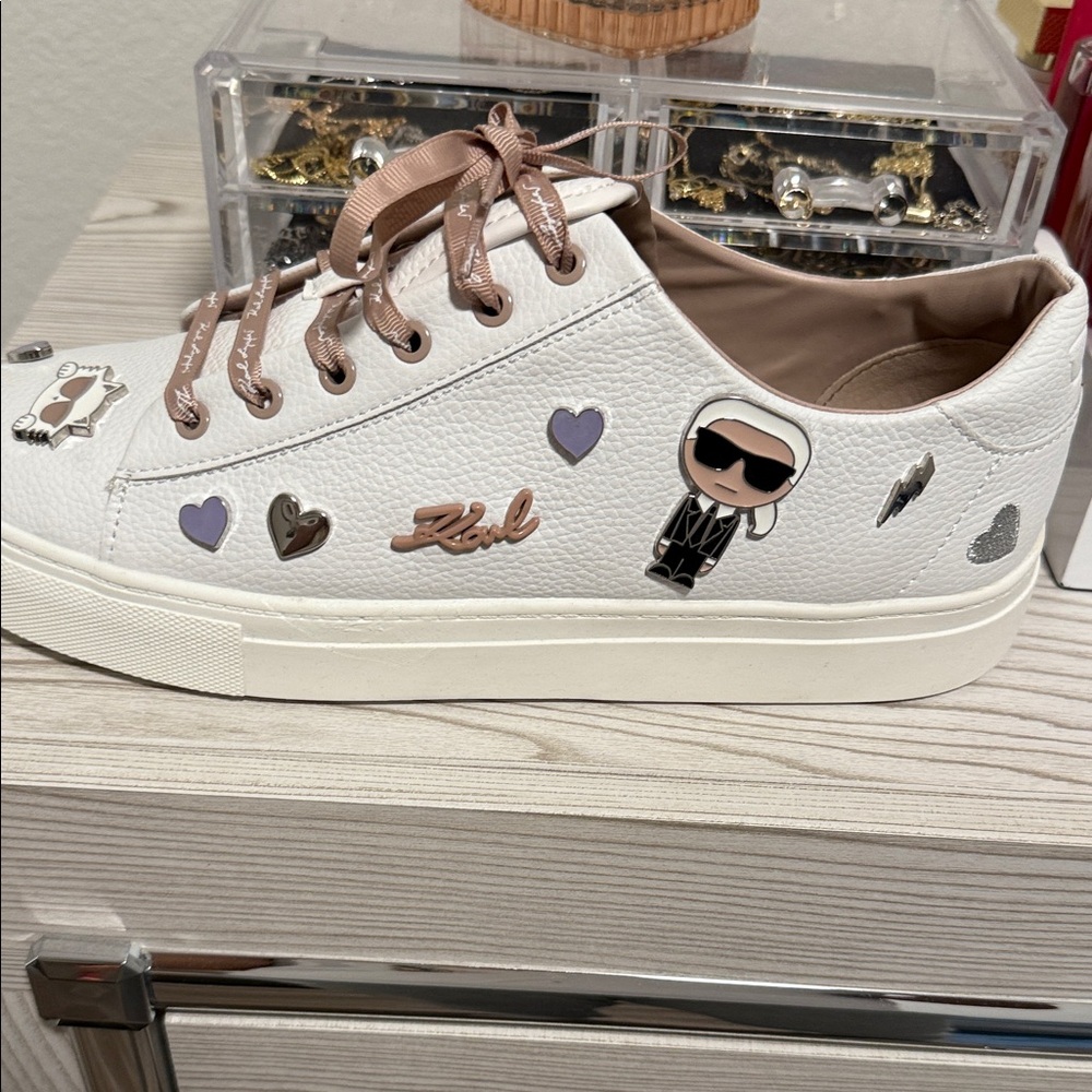 Karl Lagerfeld women shoes